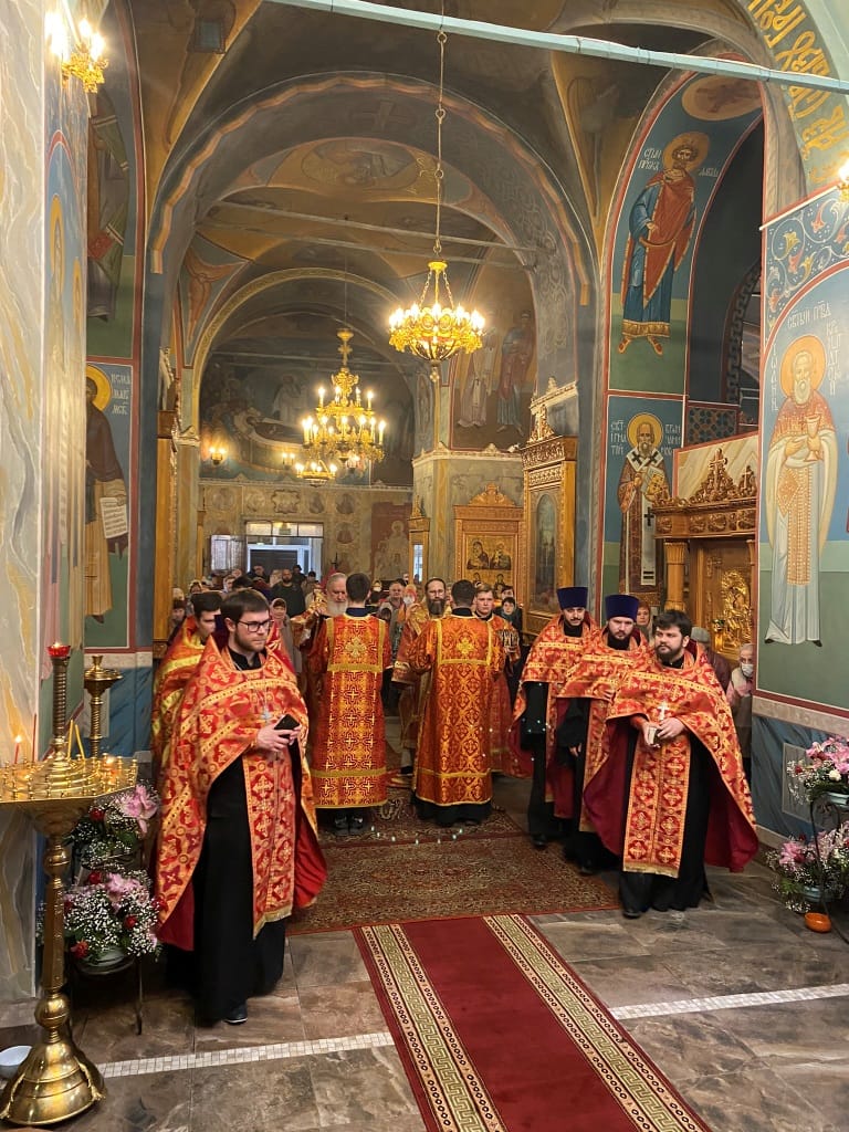 Архиерейское богослужение в храме в честь Иоанна Предтечи города Калуги |  29.04.2022 | Новости Калуги - БезФормата