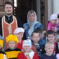 15 августа храм великомученика Георгия Победоносца деревни Романово, посетила группа детей с воспитателями детского сада Солнышко