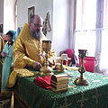Епископ Людиновский Никита совершил Божественную литургию в Троицком храме