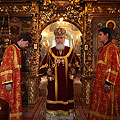 В праздник Воздвижения Честнаго и Животворящего Креста митрополит Климент совершил Божественную литургию