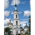 Митрополит Калужский и Боровский Климент совершил Божественную литургию в Свято-Никольском Черноостровском монастыре