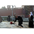 Патриарх Кирилл и Владимир Путин возложили цветы к памятнику Минина и Пожарского