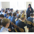 Представитель Калужской епархии провела беседу с учениками Обнинской школы