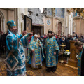В разрушенном Иверском монастыре Донецка в престольный праздник совершена первая за два года Литургия