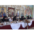 Старец со Святой Горы посетил Свято-Никольский Черноостровский монастырь