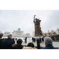 Святейший Патриарх Кирилл освятил памятник святому равноапостольному князю Владимиру на Боровицкой площади в Москве