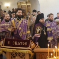 Епископ Серафим совершил Литургию в Крестовоздвиженском храме Боровска
