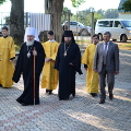 Архиереи Калужской епархии совершили Божественную литургию в Успенском храме с. Истомино