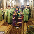 Епископ Серафим совершил Божественную литургию в Свято-Никольском храме г. Калуги