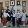 Благочинный Медынского района поздравил выпускников школы искусств с окончанием обучения