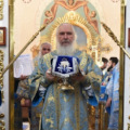 Глава Калужской митрополии совершил Божественную литургию в Свято-Никольском соборе Оренбурга