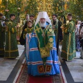1В канун праздника Троицы архиерейское богослужение прошло в Свято-Троицком кафедральном соборе