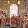 В Неделю святых жен-мироносиц митрополит Климент совершил Литургию в храме в честь святых Жен-Мироносиц в г. Калуге