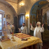 Епископ Леонид совершил Божественную литургию в праздник Крещения Господня и Великое освящение воды в Свято-Никольском храме г. Калуги