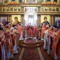 Во вторник Светлой седмицы архиереи Калужской митрополии возглавили праздничные Пасхальные богослужения в городе Козельске