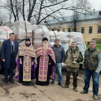 Приходы и монастыри Калужской епархии собрали более 12 тонн гуманитарной помощи  для беженцев и пострадавших мирных жителей Донецкой и Луганской республик