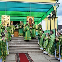 В день памяти преподобного Пафнутия Боровского в его святой обители прошли праздничные богослужения