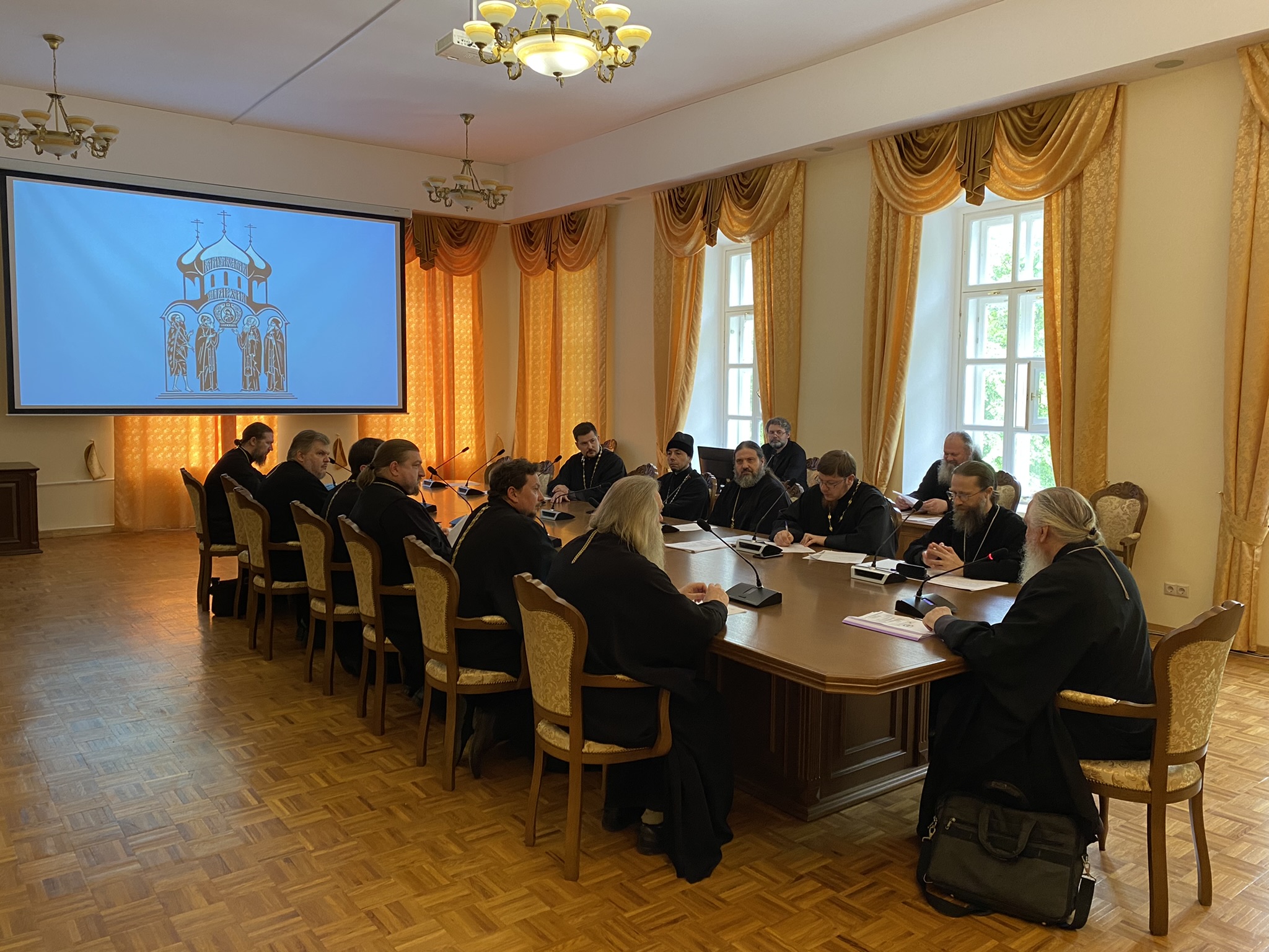Под председательством митрополита Калужского и Боровского Климента прошло заседание Епархиального совета