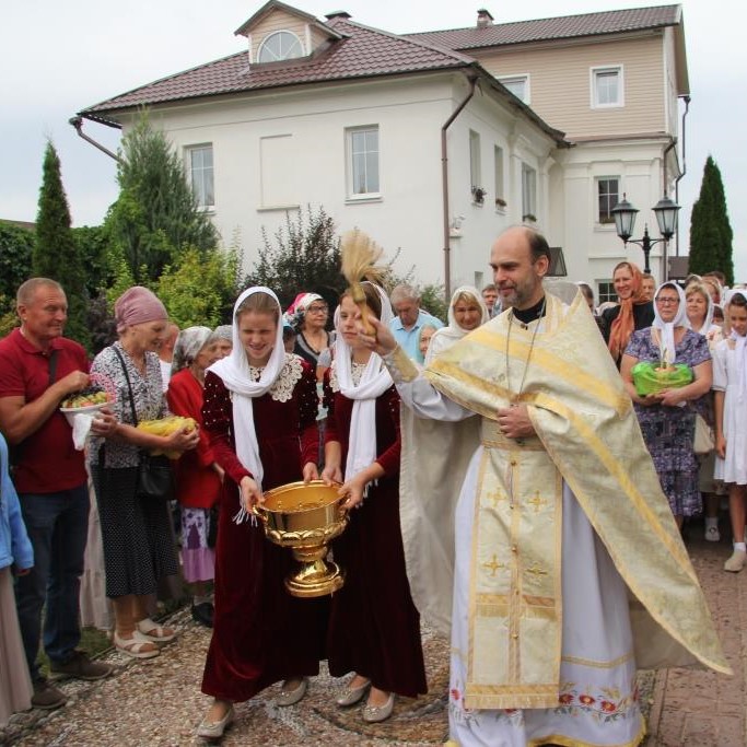 Престольный праздник Преображения Господня в Свято-Никольском Черноостровском женском монастыре