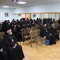 В Свято-Никольском Черноостровском монастыре Малоярославца прошел круглый стол, посвященный традициям монашества в условиях современности