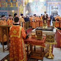 Митрополит Климент совершил Божественную литургию и чин Торжества Православия в Троицком соборе города Калуги
