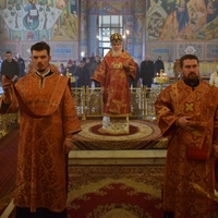 Митрополит Климент совершил вечернее богослужение в Свято-Троицком кафедральном соборе