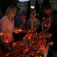 Акция «Свеча памяти» прошла у стен Никитского храма г. Калуги
