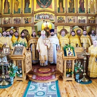 Архиерейское богослужение в храме в честь святого преподобного Серафима Саровского в г. Сосенский