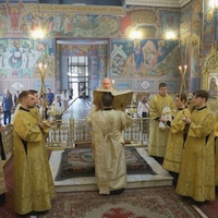 Митрополит Климент совершил вечернее богослужение в Свято-Троицком кафедральном соборе