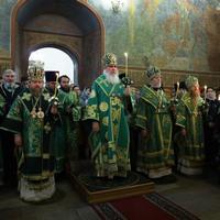Архиерейское богослужение в Рождества Богородицы Свято-Пафнутьевом Боровском монастыре